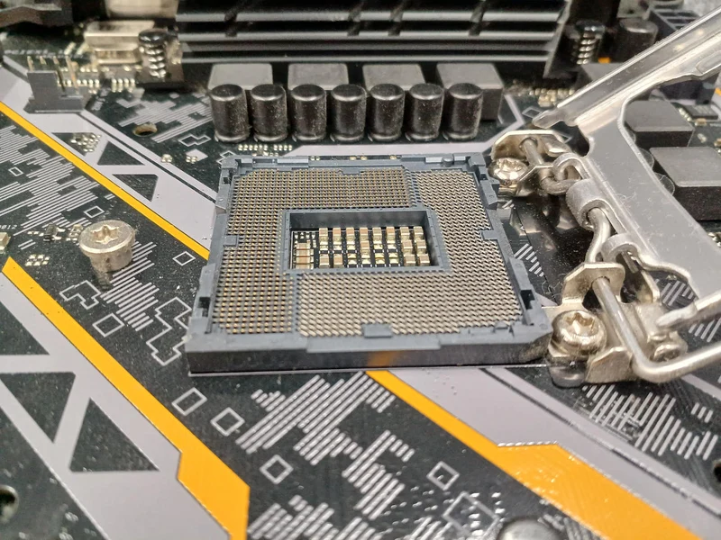 Carte mère ASUS TUF Z370-PLUS GAMING