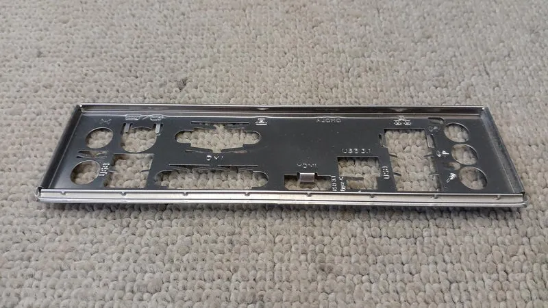 ASROCK Motherboard: Z39 PRO4