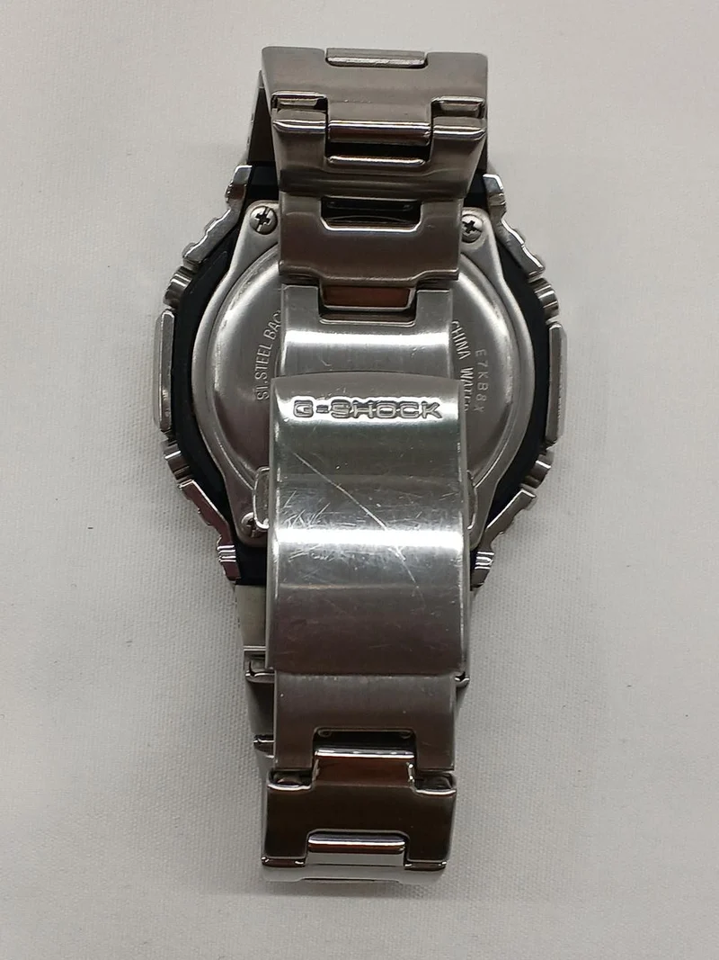 CASIO G-SHOCK GM-2110D