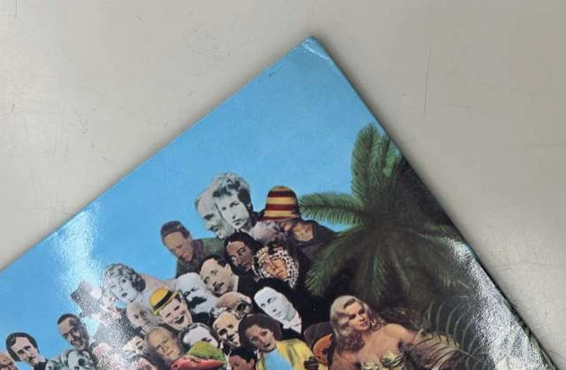 APPLE [Disque rouge] Sgt. Pepper's Lonely Hearts Club Ba AP-8613