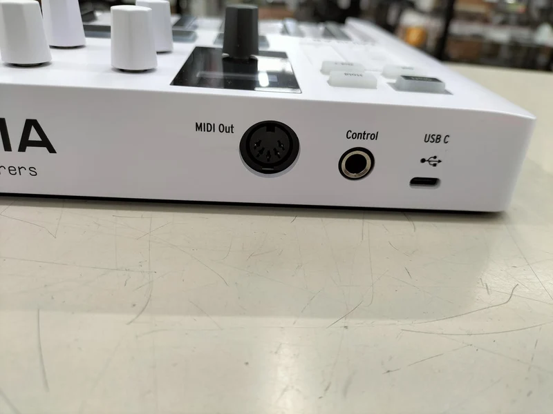 ARTURIA MIDI Keyboard MINILAB3