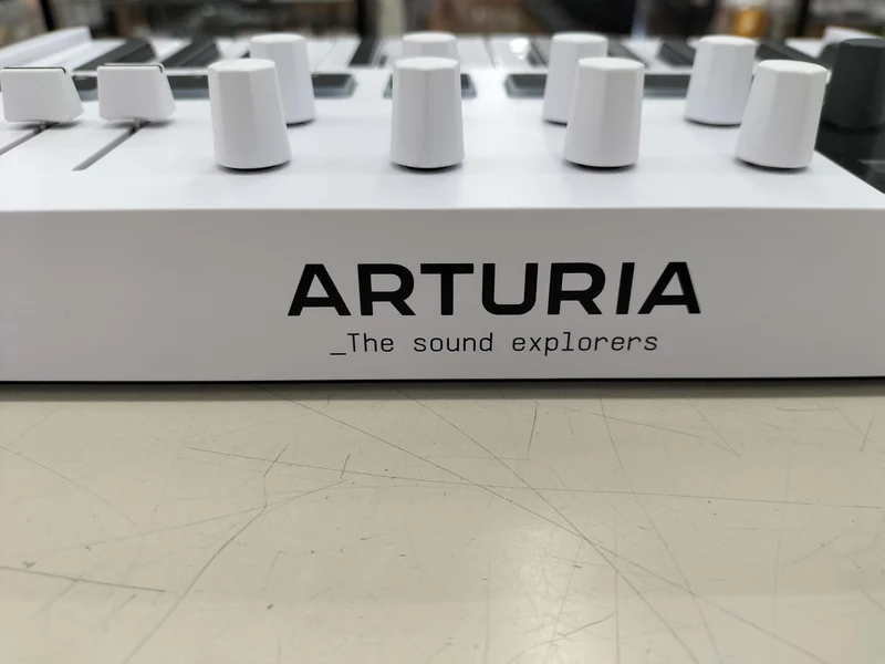 ARTURIA MIDI Keyboard MINILAB3