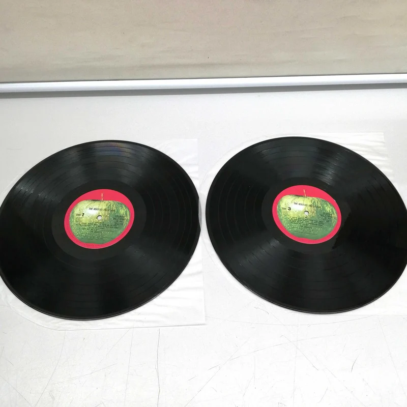 APPLE Record THE BEATLES/1962-1966