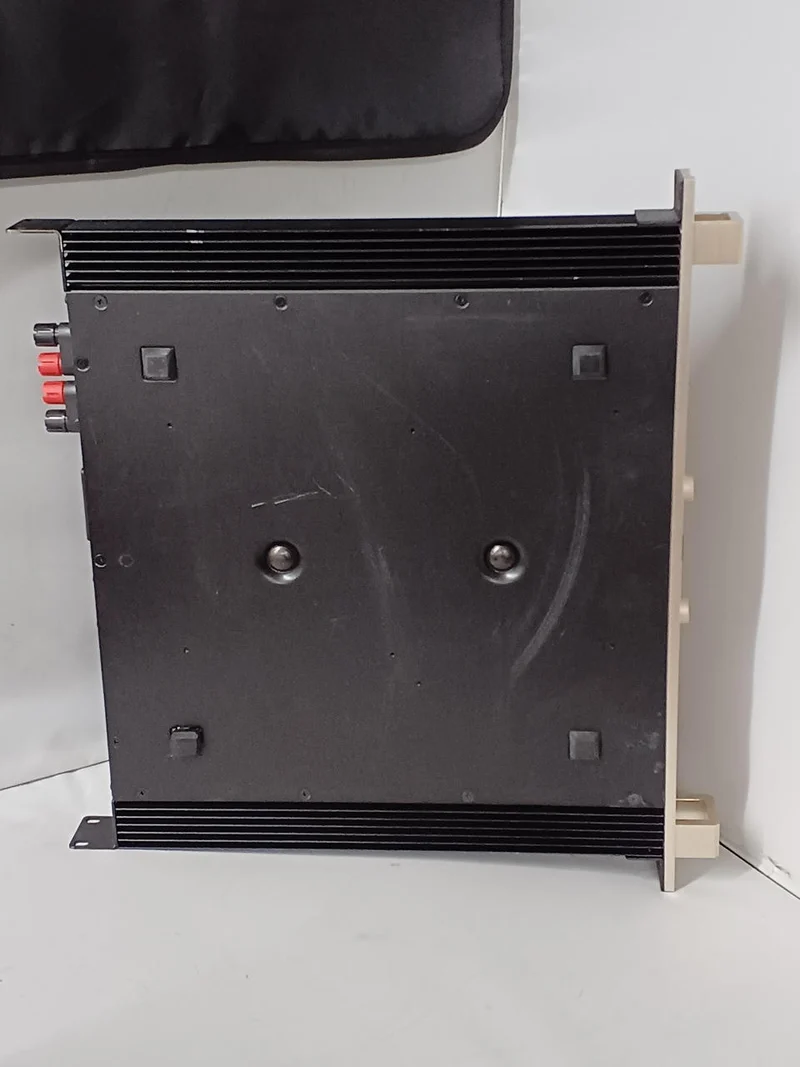 CLASSIC PRO Power Amplifier CP600