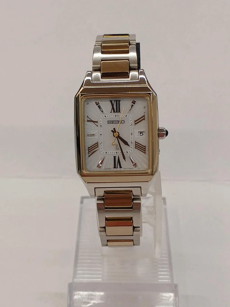 Montres-bracelets analogiques à quartz SEIKO LUKIA SSVW160