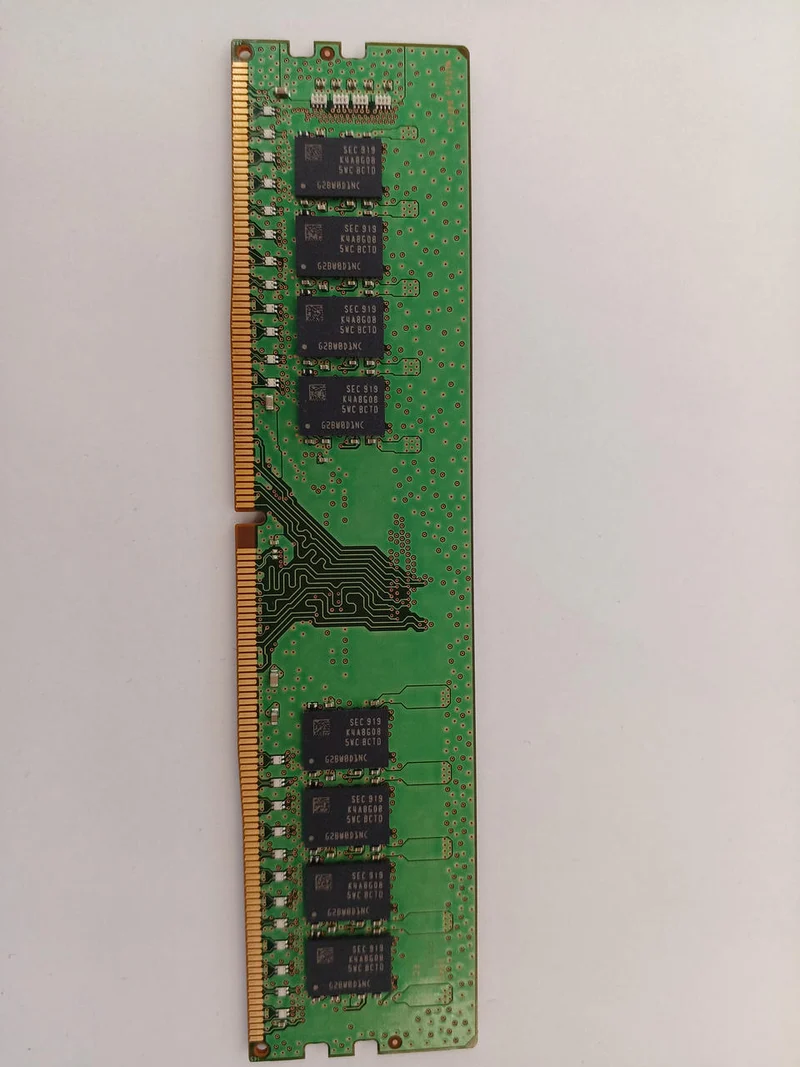 SAMSUNG DDR4 Memory 16GB M378A2K43CB1-CTD