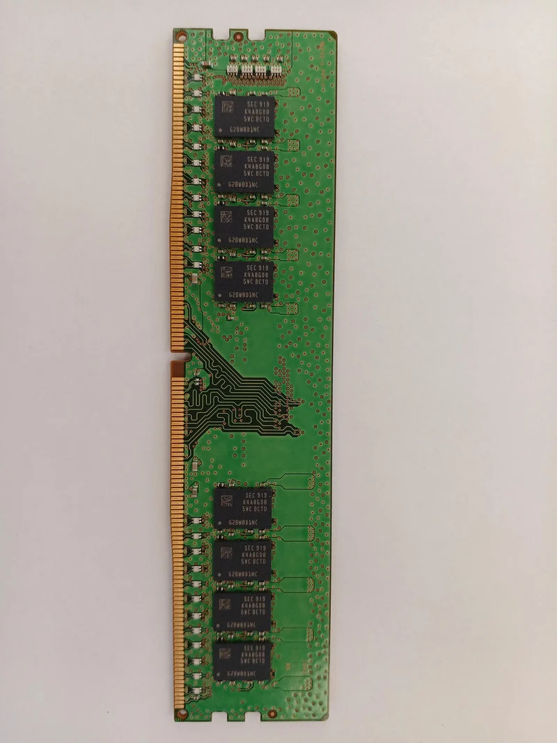 SAMSUNG DDR4 Memory 16GB M378A2K43CB1-CTD