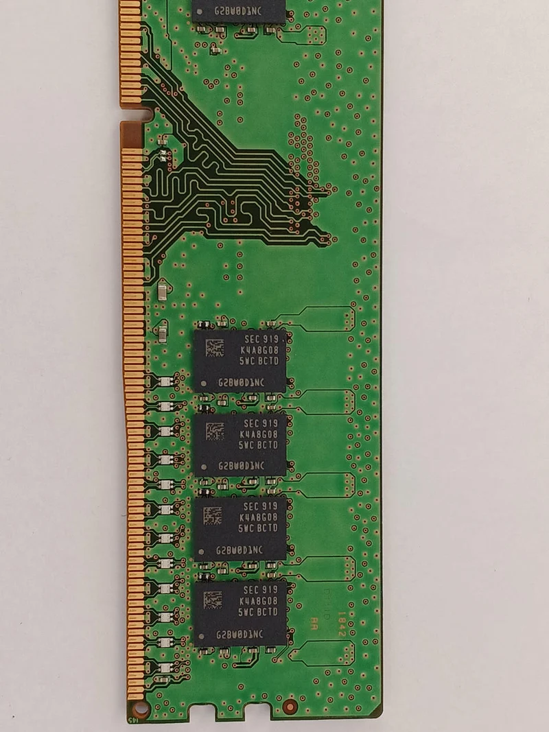 SAMSUNG DDR4 Memory 16GB M378A2K43CB1-CTD