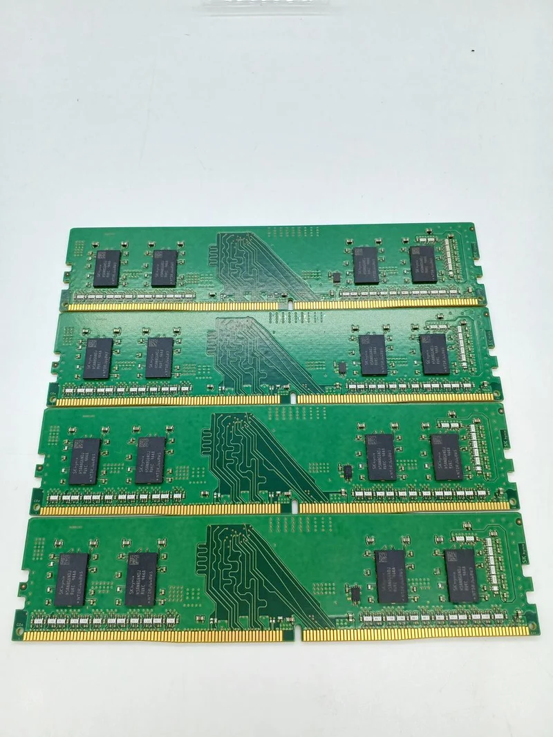 SKHYNIX Memory 4GB × 4 HMA851U6DJR6N