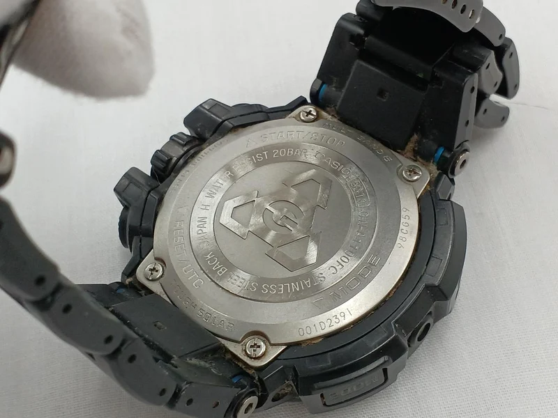 CASIO G-SHOCK Radio-pilotée solaire GW-A1100FC