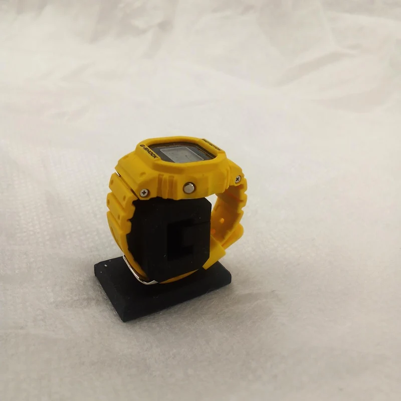 Montre CASIO Quartz G-SHOCK NANO DWN-5600-9JR