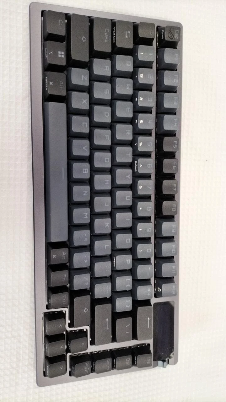 Clavier de jeu ASUS M701 ROG AZOTH