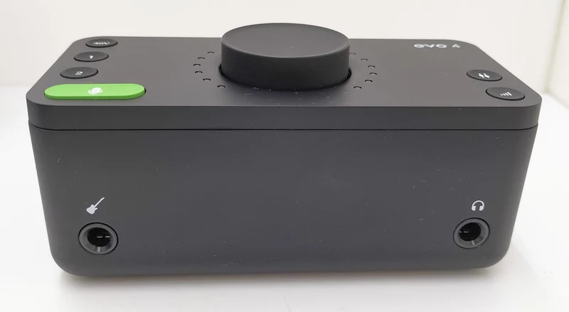 AUDIENT Audio Interface: EVO4