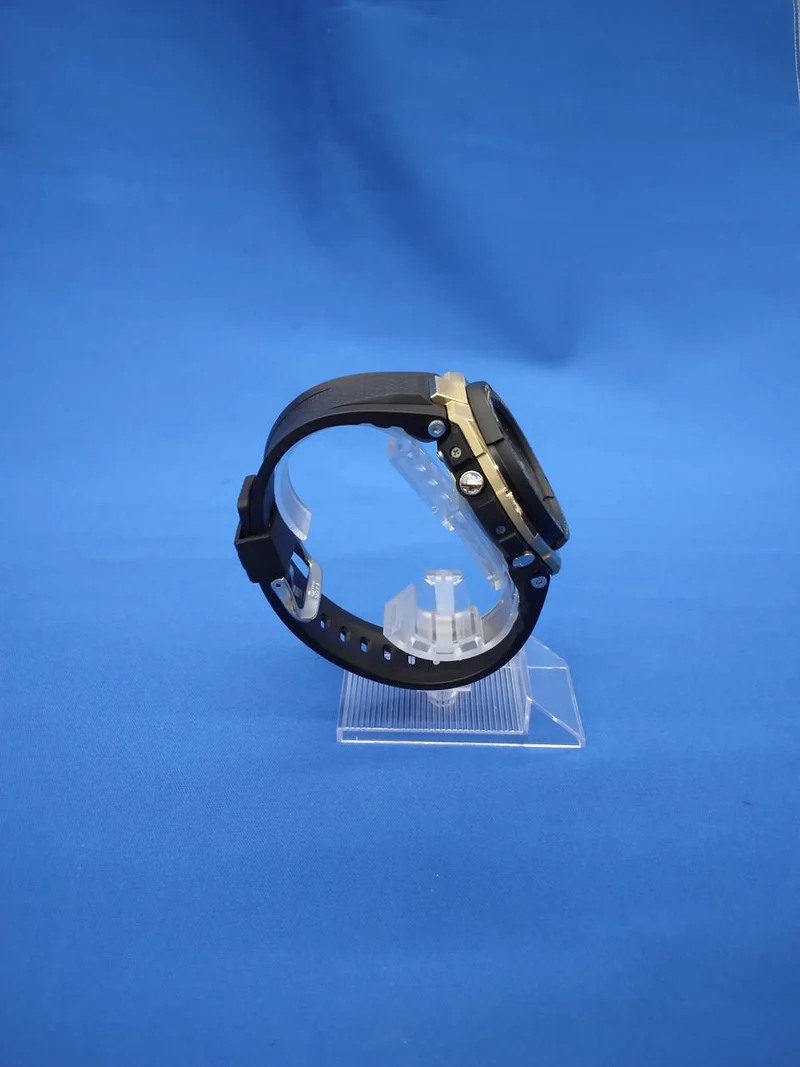 CASIO G-SHOCK GST-W100G