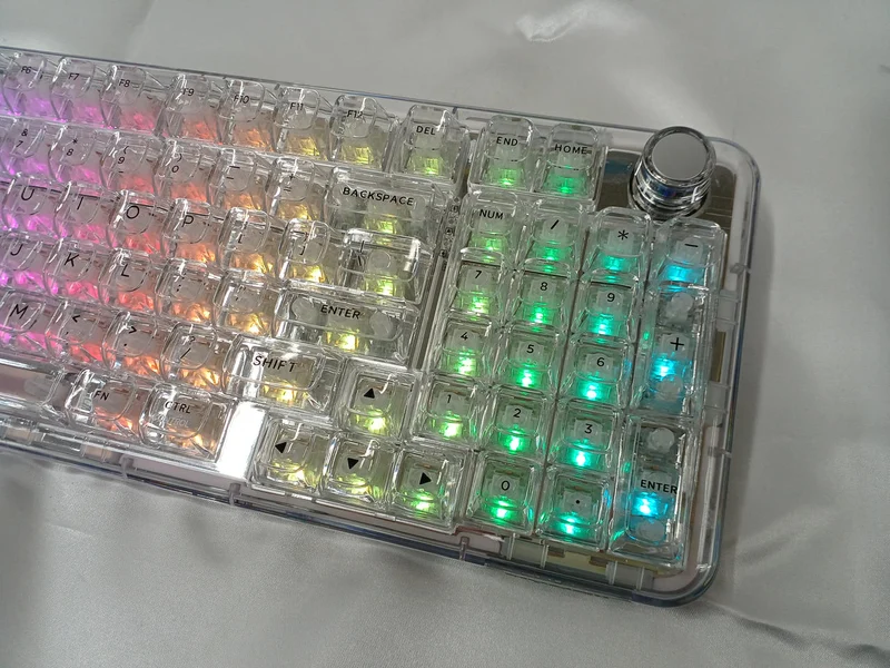 YUNZII Gaming Keyboard X98