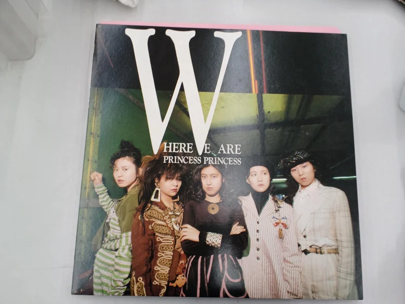 SONY HERE WE ARE / Princess Princess 28AH 5004
