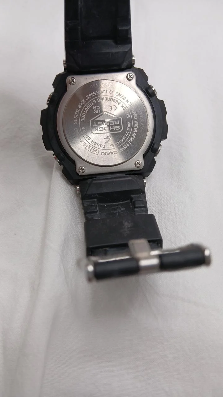 CASIO G-SHOCK GST-W100G