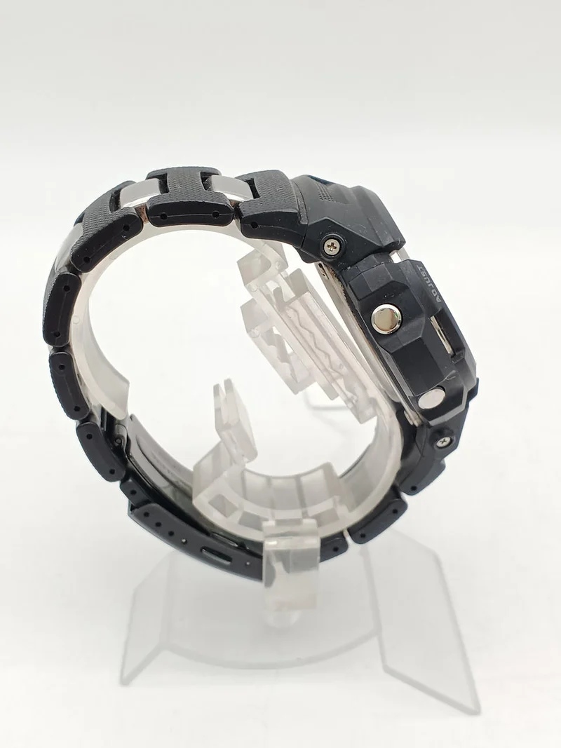 CASIO G-SHOCK AWG-100C