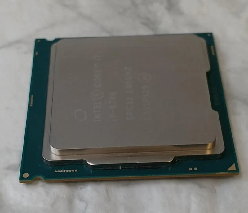Intel Core i7-9700 CPU