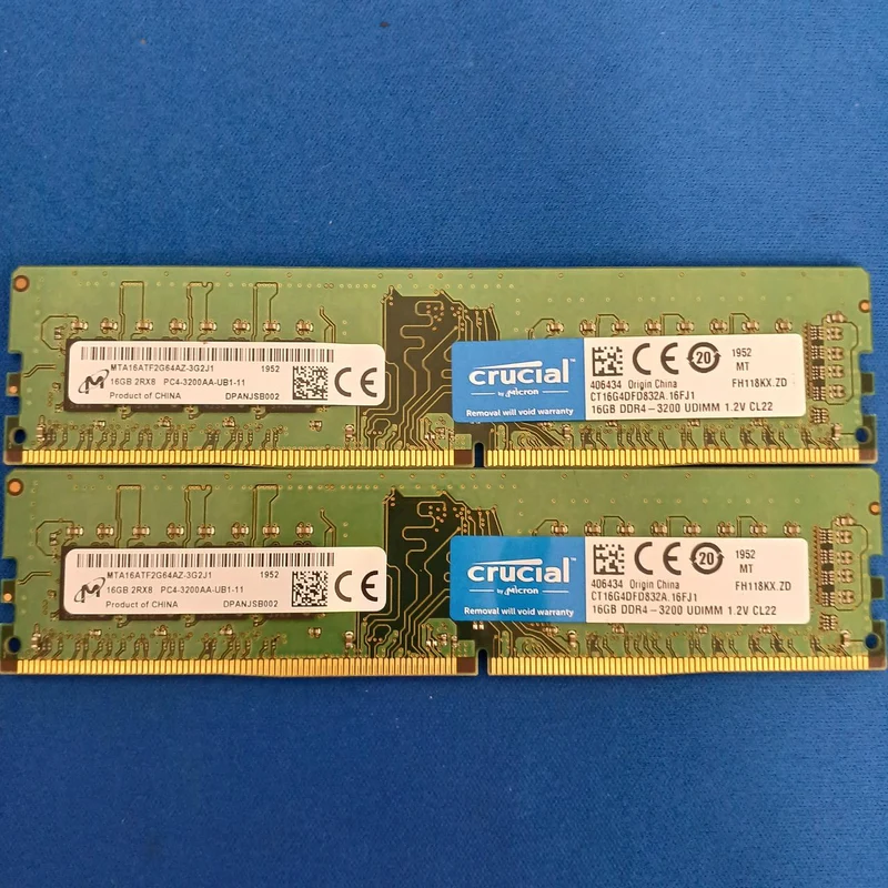 Crucial Memory 16GB / MTA16ATF2G64AZ-3G2J1 MTA16ATF2G64AZ-3G2J1