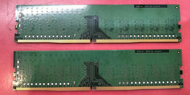 SANMAX Set of 2 PC Memory Sticks SMD4-U8G48MB-24RKX