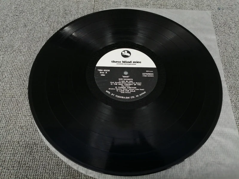TROIS SOURIS AVEUGLE Mari Nakamoto & Shoji Yokouchi Trio / Sextet TBM-3005