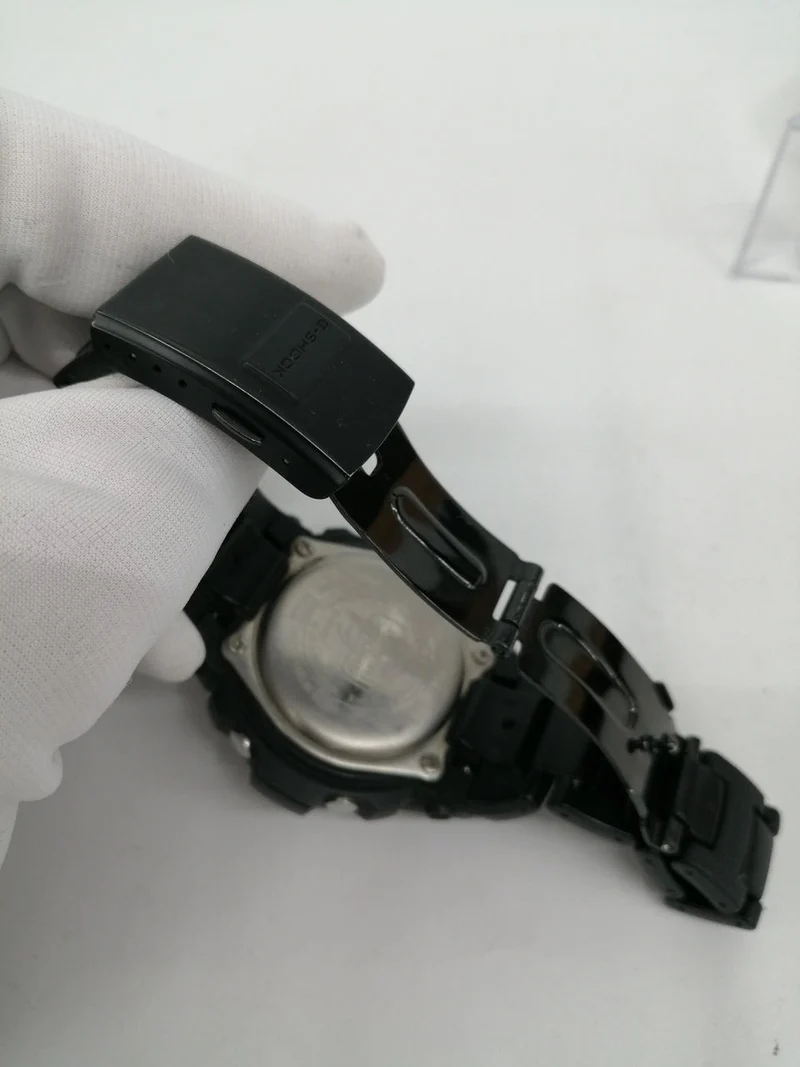 CASIO G-SHOCK AWG-M100B