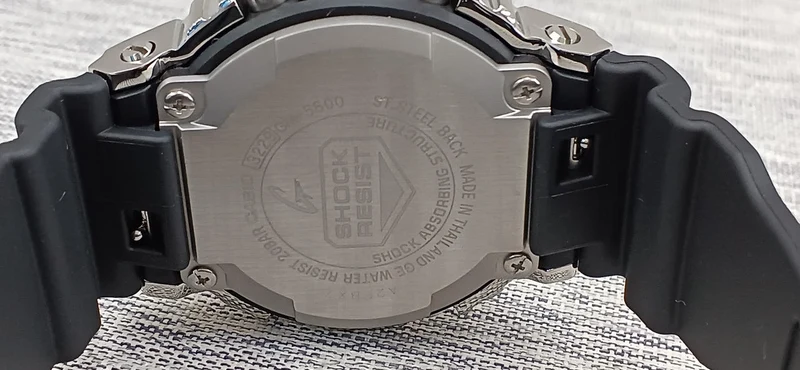 CASIO G-SHOCK GM-5600-1JF