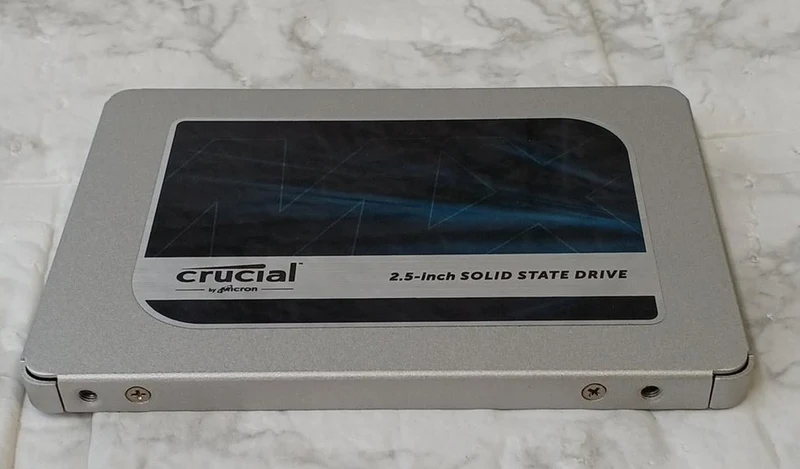 CRUCIAL SSD CT1000MX500SSD1