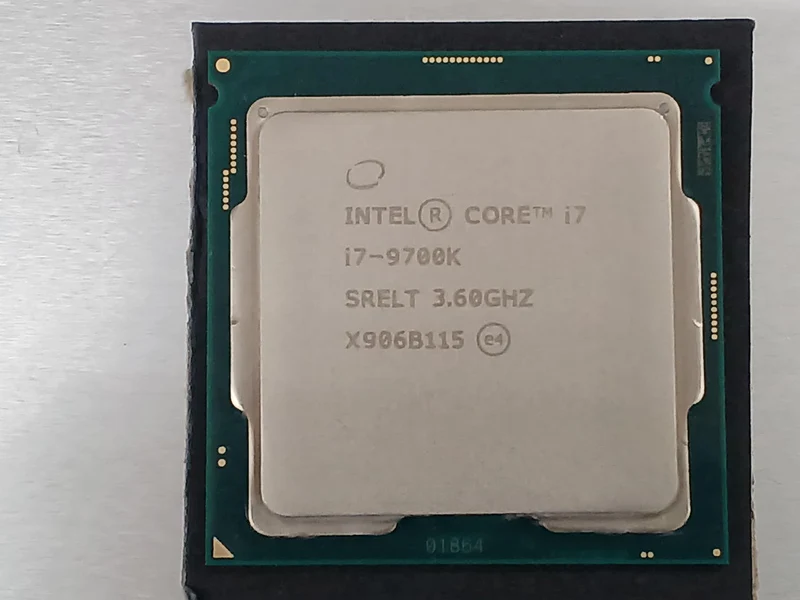 Processeur Intel Core i7-9700K (3.60 GHz)