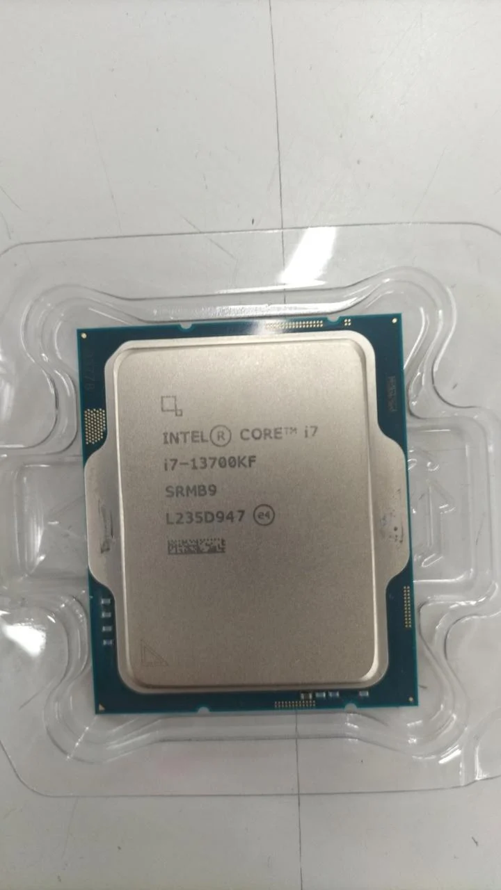Intel CPU I7-13700KF