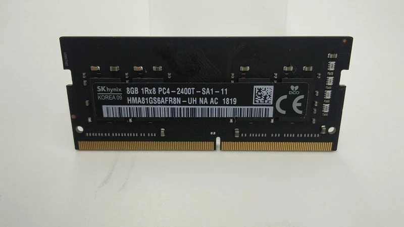 Ordinateur portable SKYYNIX PC4-2400 8 Go HMA81GS6AFR8N-UH