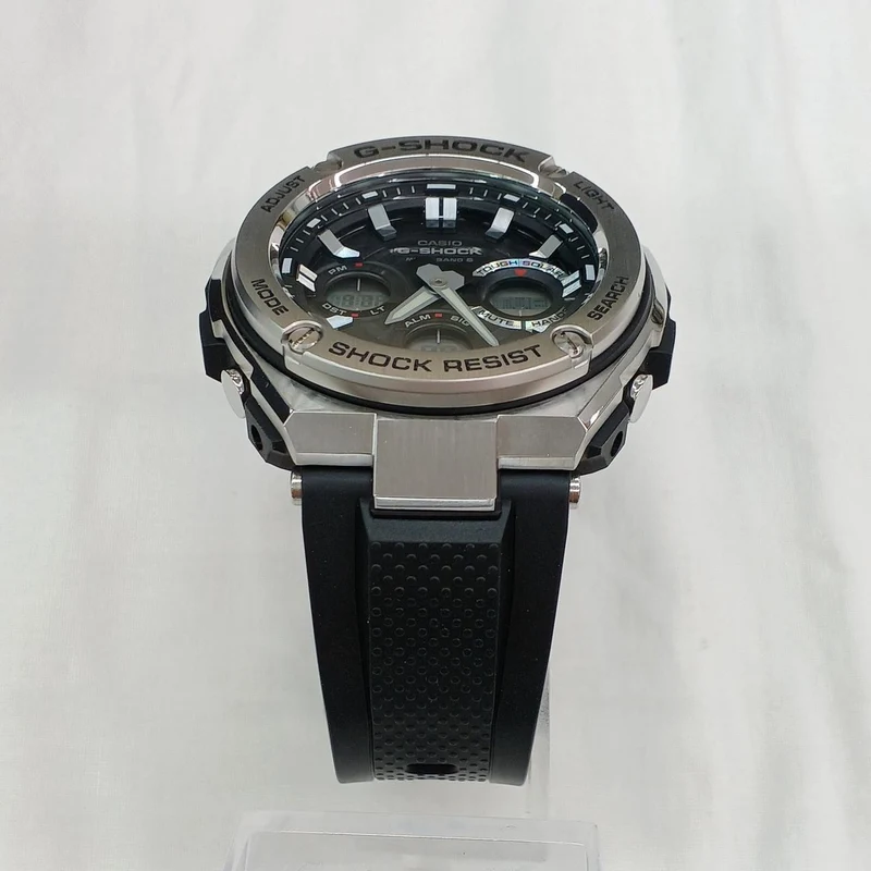 CASIO G-SHOCK GST-W110