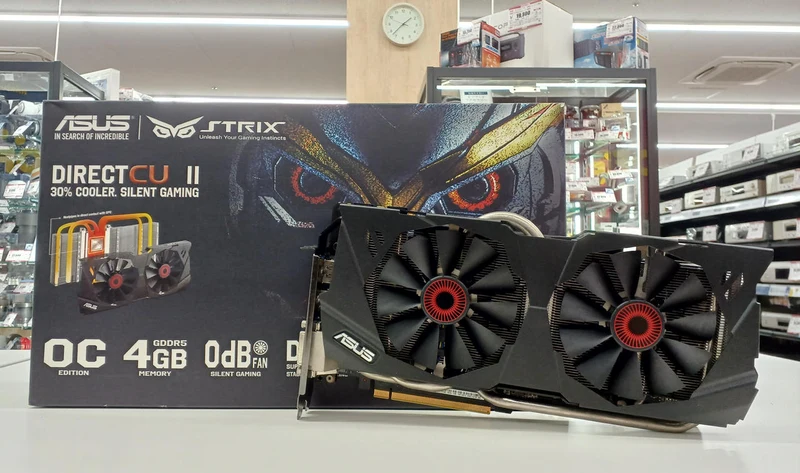 Carte graphique ASUS STRIX-GTX980-DC2OC-4GD5
