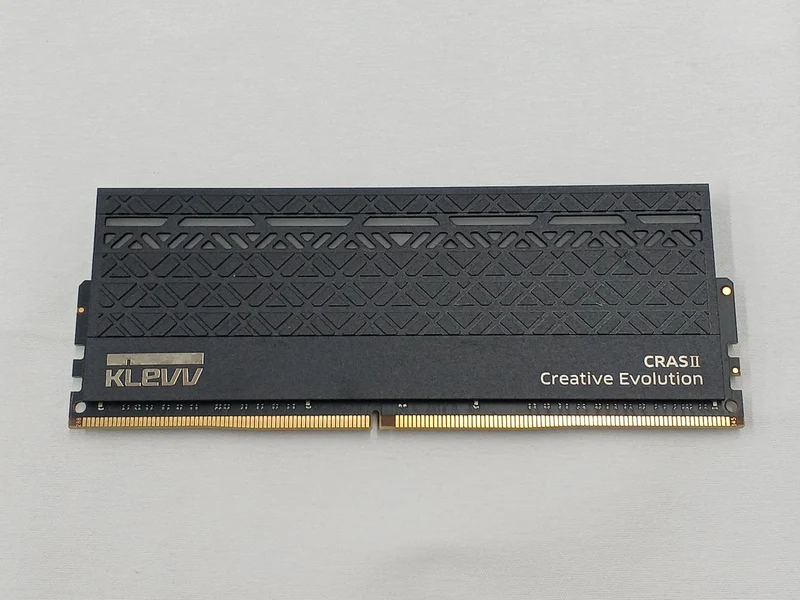 Mémoire KLEVV DDR4 32 Go IM4AGU88A30-FGGHMZ