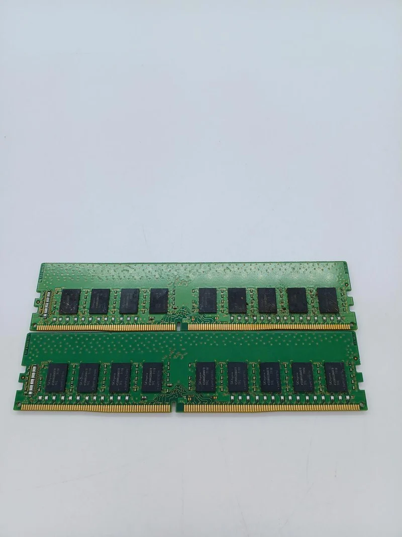 SK HYNIX Server Memory: 8GB × 2 Discs HMA41GU7AFR8N-TF T0