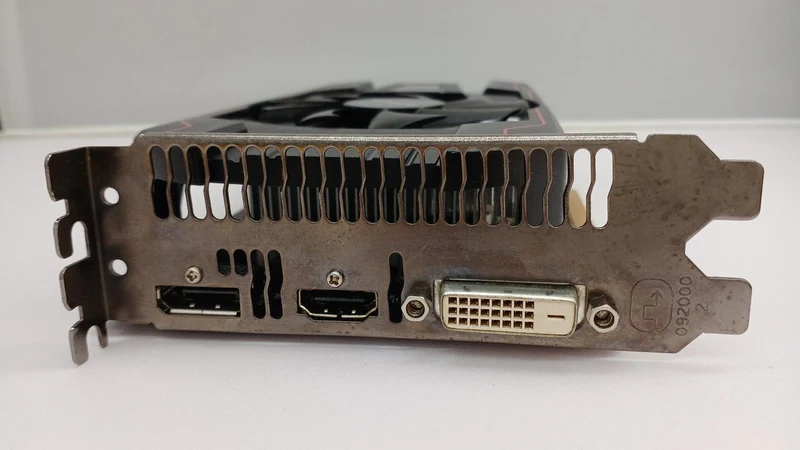 SAPPHIRE Graphics Card PULSE RADEON RX 560 4G