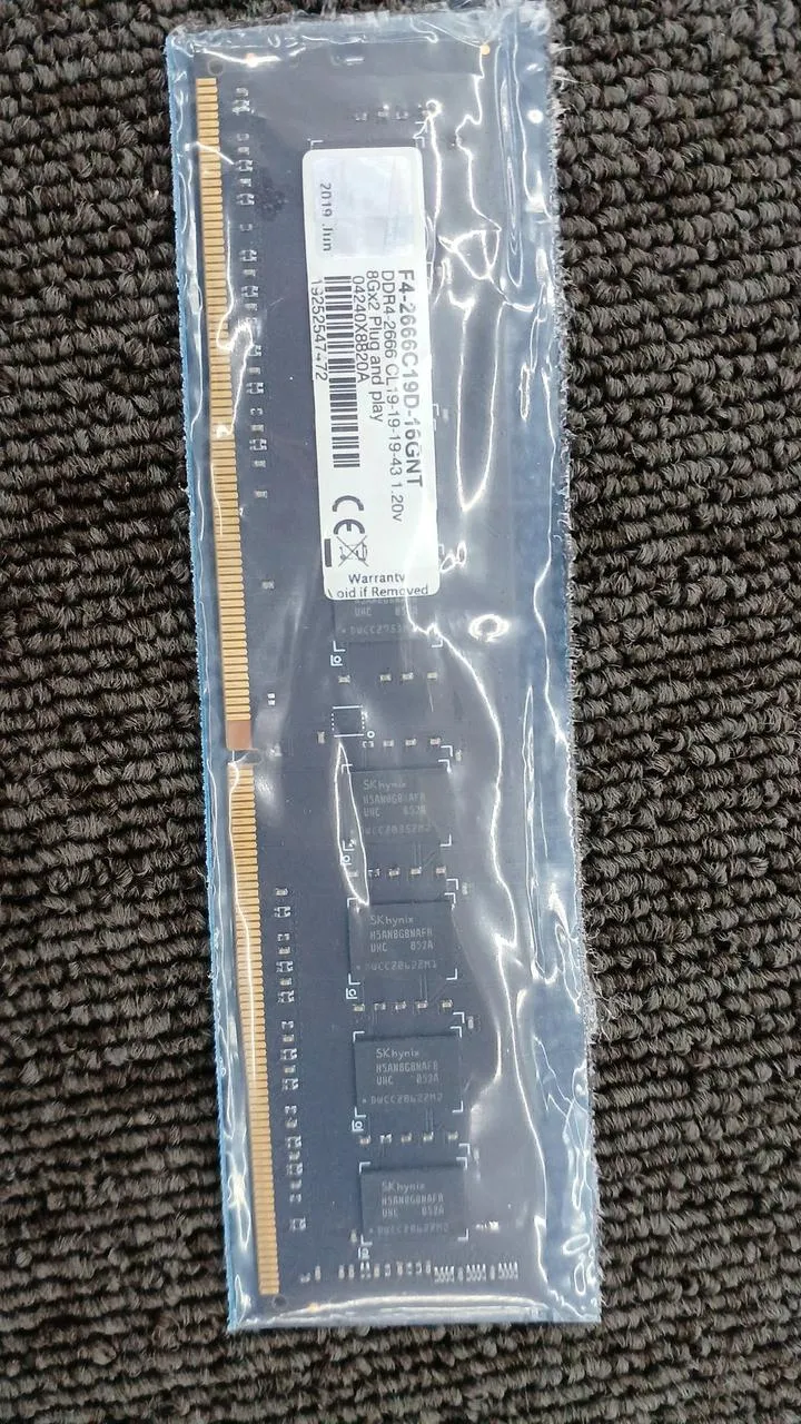Mémoire de bureau G.SKILL DDR4 F4-2666C19D-16GNT