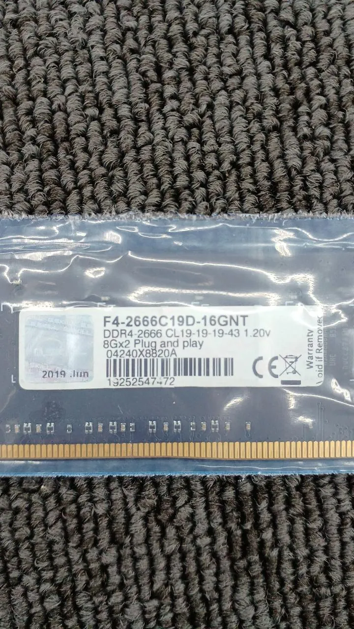Mémoire de bureau G.SKILL DDR4 F4-2666C19D-16GNT