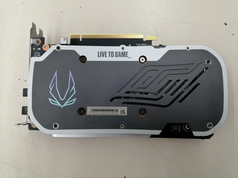 Carte graphique ZOTAC : ZT-D40610H-10SMP