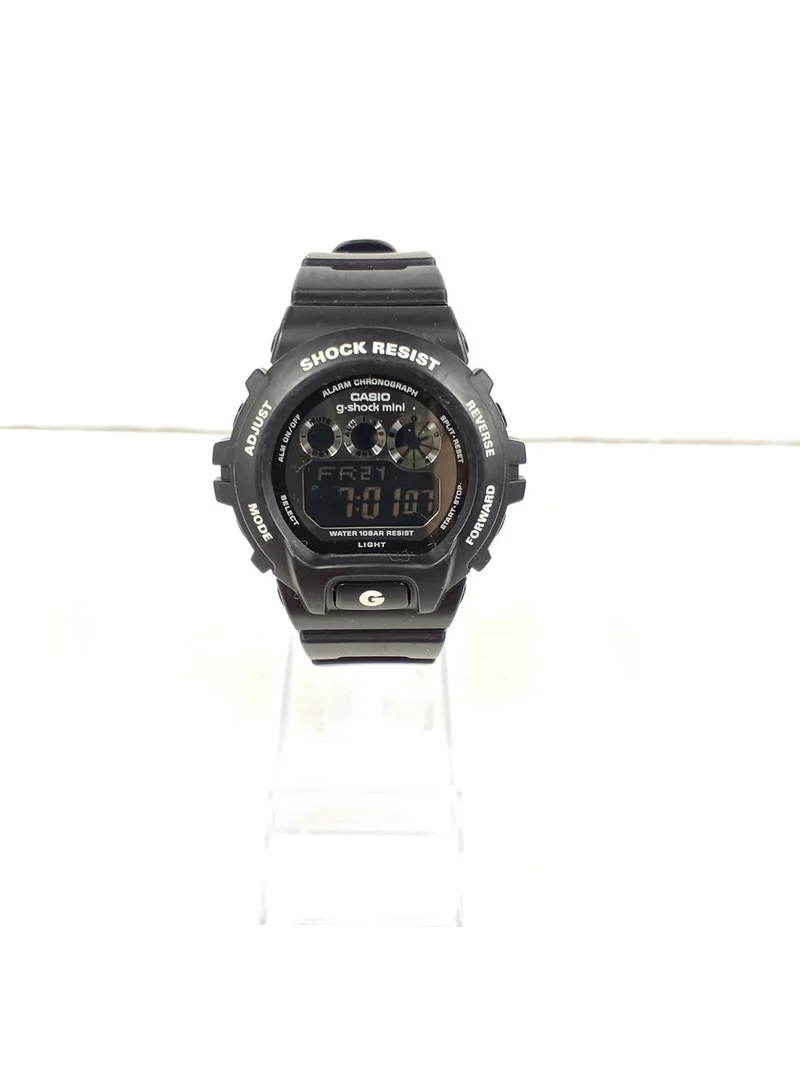CASIO G-SHOCK MINI gmn-691 Black Light Button Malfunction