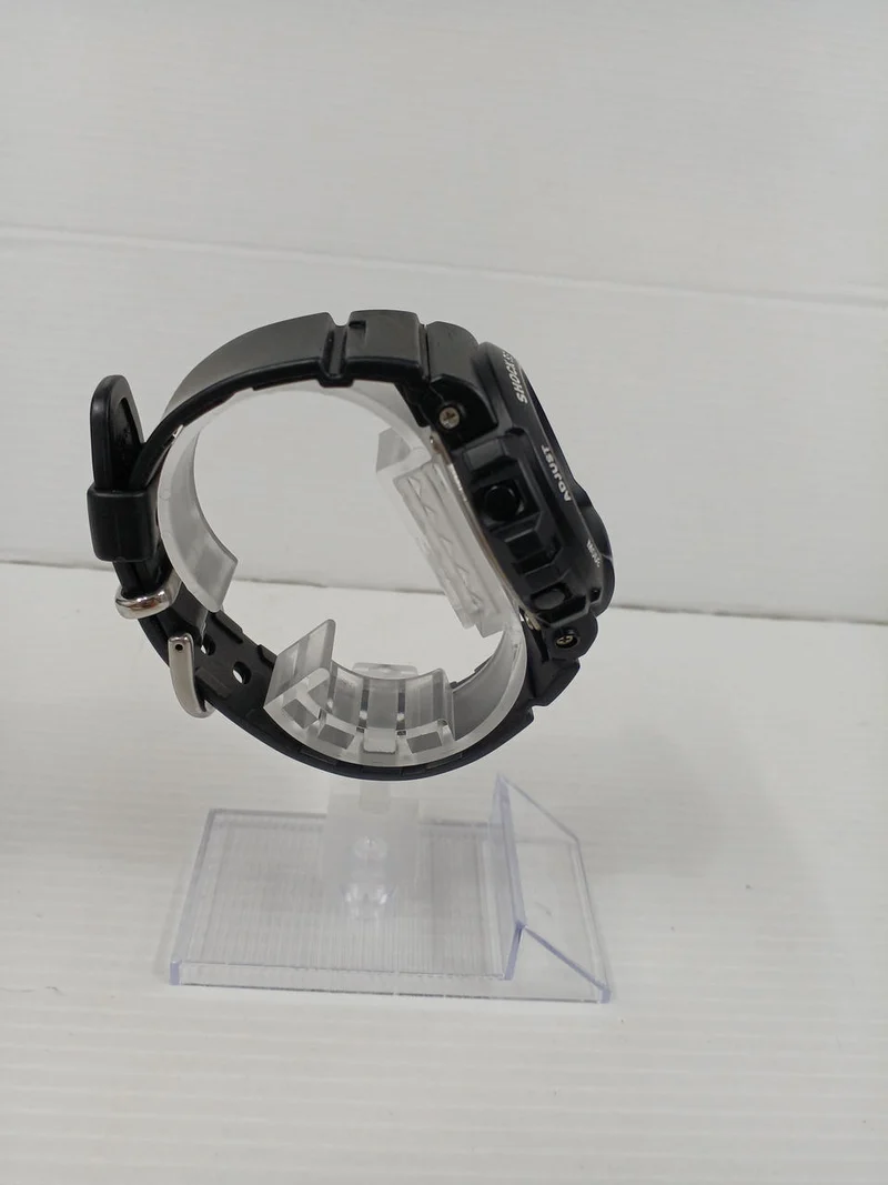 CASIO G-SHOCK MINI gmn-691 Black Light Button Malfunction