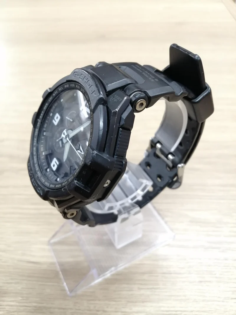 CASIO G-SHOCK NOIR/GW-4000A/Rayures