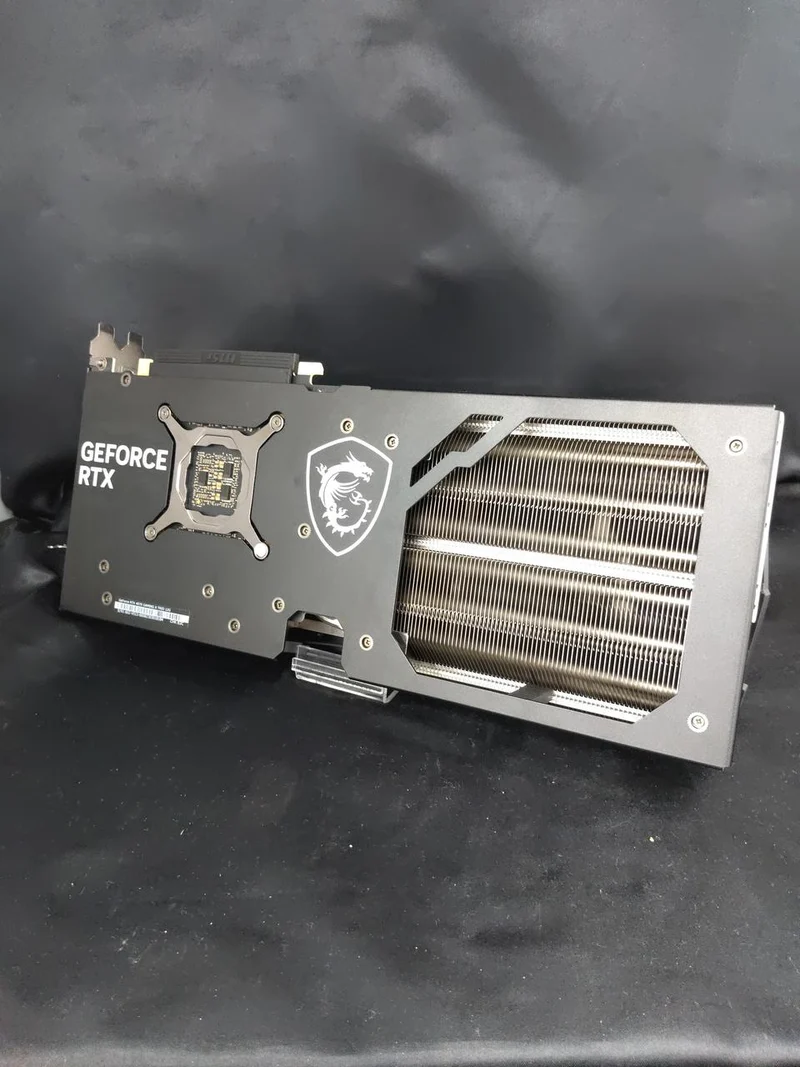 MSI Graphics RTX4070 GAMING X TRIO 12G
