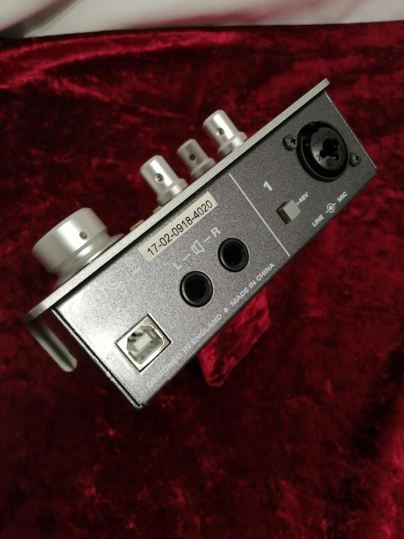 Interface audio AUDIENT : ID4