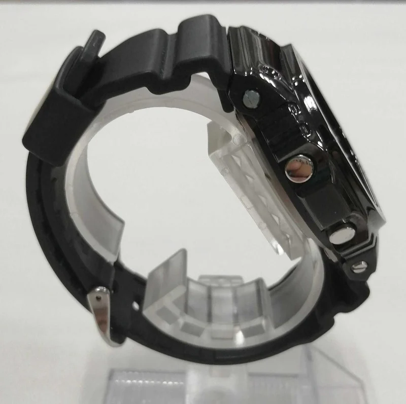 CASIO G-SHOCK GM5600SERIES GM-5600UB / Signes d'utilisation