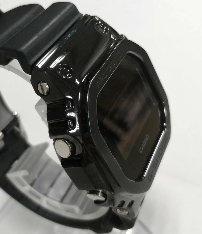 CASIO G-SHOCK GM5600SERIES GM-5600UB / Signes d'utilisation