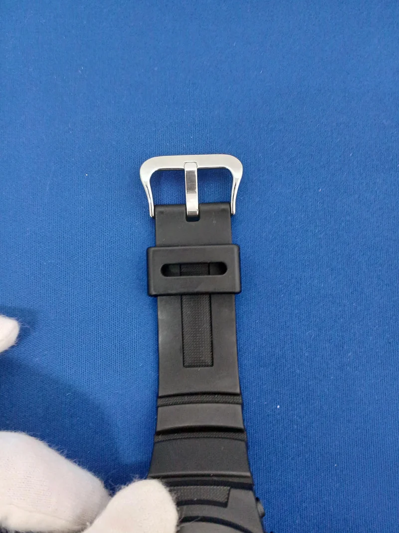 CASIO G-SHOCK AWG-M100