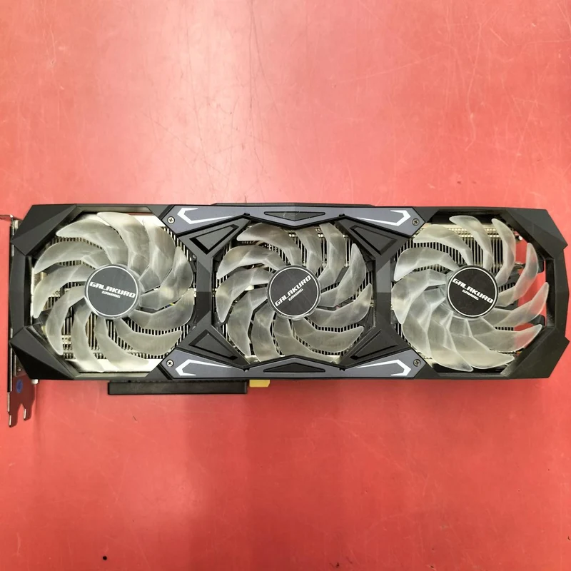 Carte graphique Xianren Zhizhi : GALAKURO GAMING GG-RTX3070TI-E