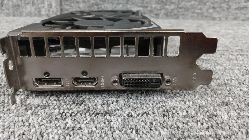 Xianren Zhizhi Graphics Card: GTX1650 EX-1 CLICK OC PCI-E 4G